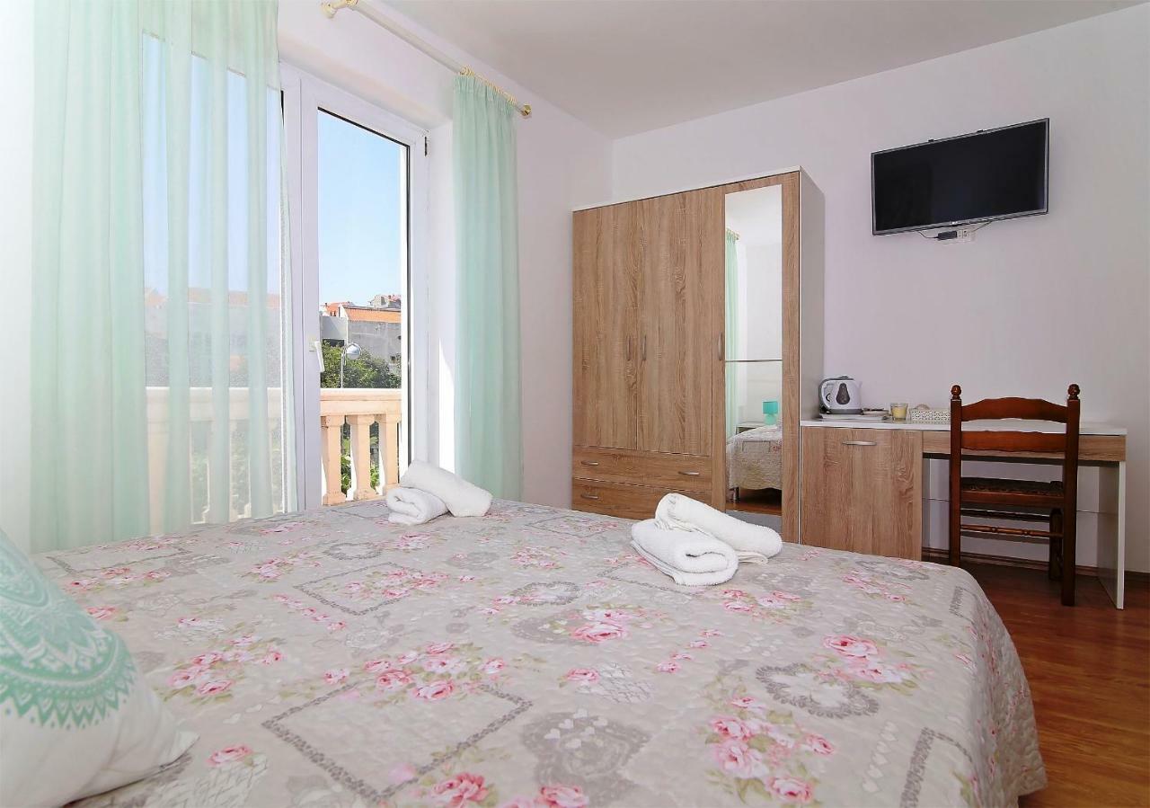 Rooms Franica Дубровник Екстериор снимка
